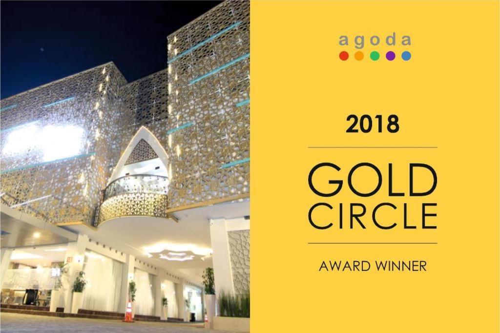 Grand Amira Hotel Solo, Azana Hotels Collection Surakarta (Solo) Exterior foto