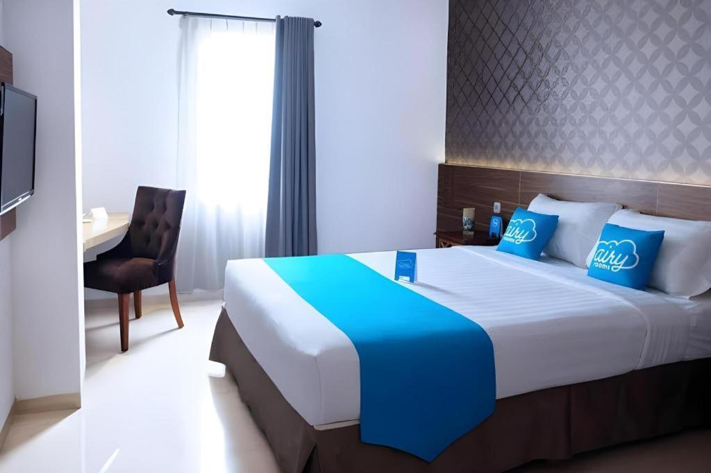 Grand Amira Hotel Solo, Azana Hotels Collection Surakarta (Solo) Exterior foto
