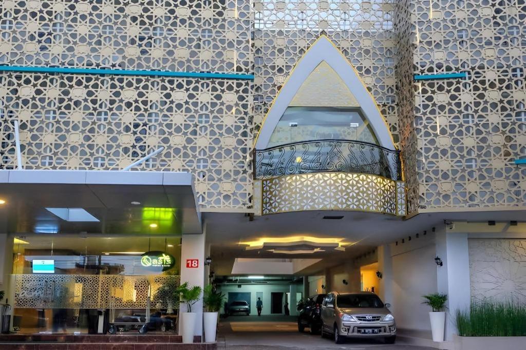 Grand Amira Hotel Solo, Azana Hotels Collection Surakarta (Solo) Exterior foto